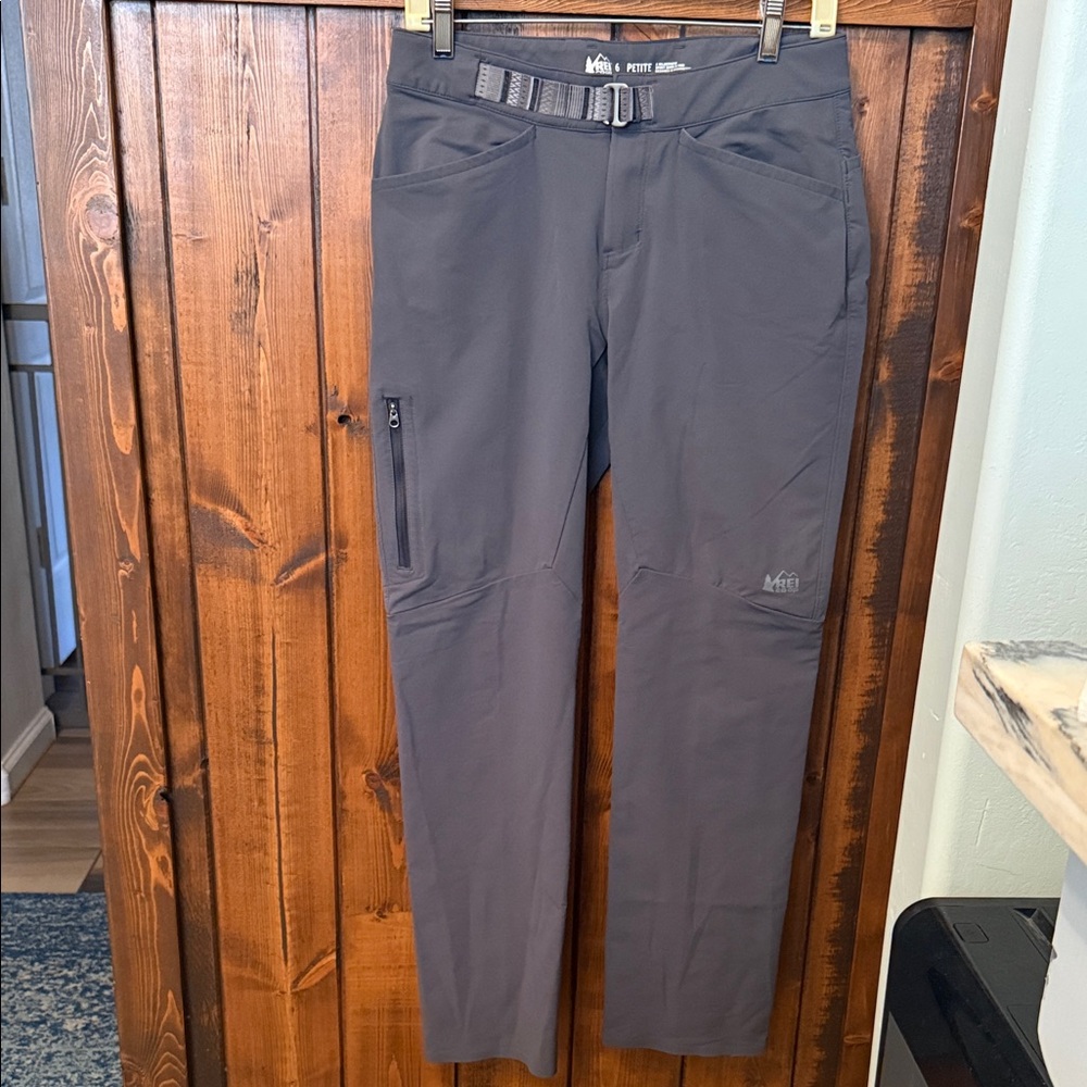 REI Activator V2 Soft-Shell Pants Women’s Size 6P, Gray